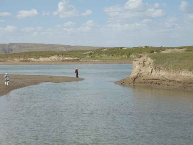  2006:09:14 03:38:49   BuhaSplitReal - looking upstream from abandoned channel - photo 1.jpg